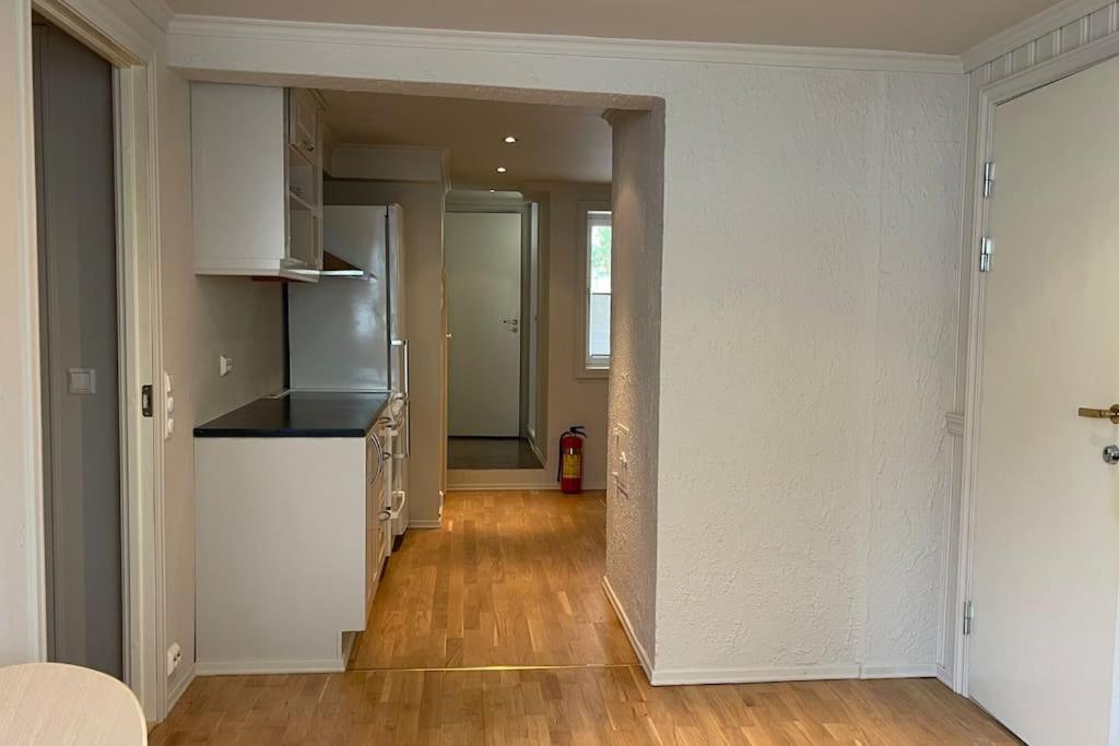 Ledaal Place 1 By Apartment