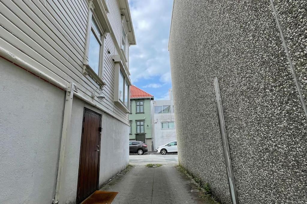 Ledaal Place 1 By Apartment Stavanger