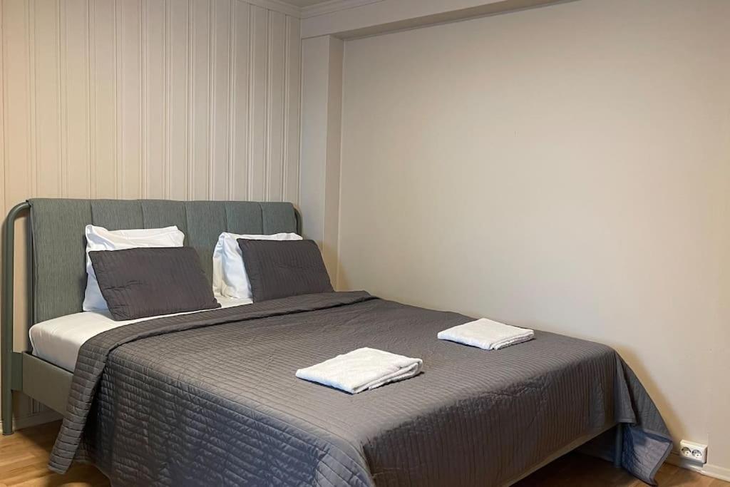 Ledaal Place 1 By Apartment *